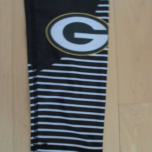 New Green Bay Packers Top & Leggings NFL Team Apparel Womens Medium - Picture 12 of 16